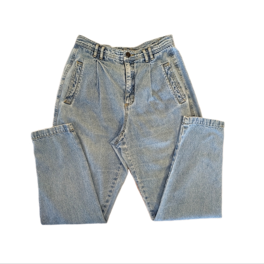 Vintage 90s Pleated Baggy Leg High Rise Light Wash Denim Cropped Jeans
